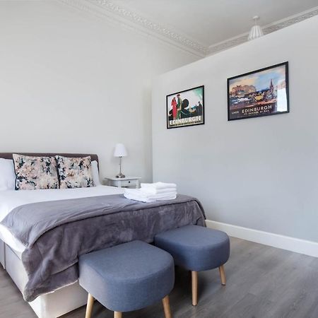 Modern Studio Apartment In Prime Central Location Эдинбург Экстерьер фото